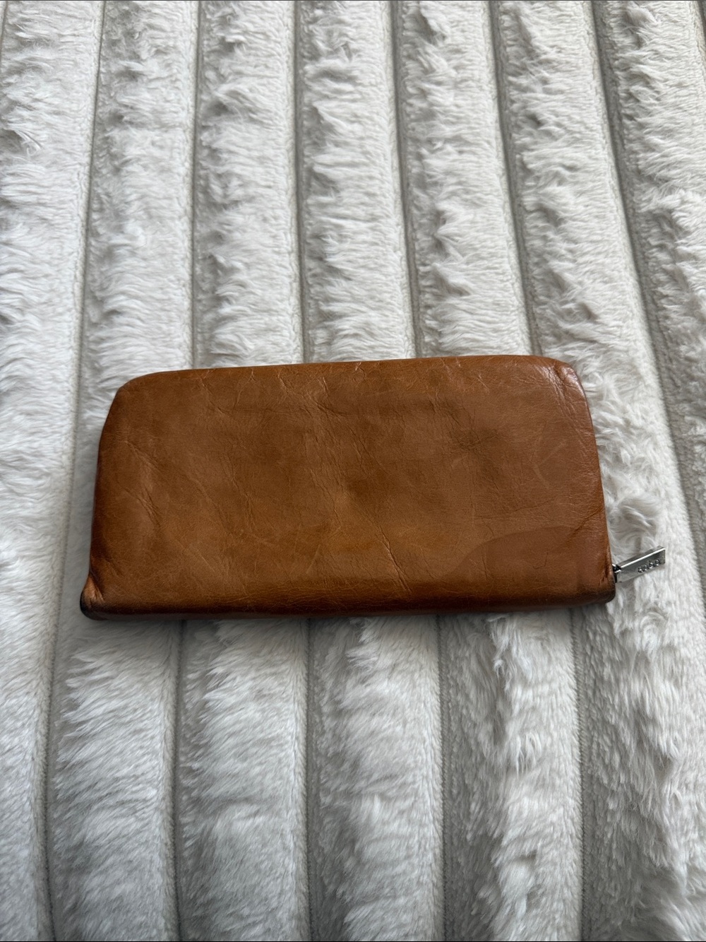 HOBO Classic Brown Leather Zip Wallet - Women’s
